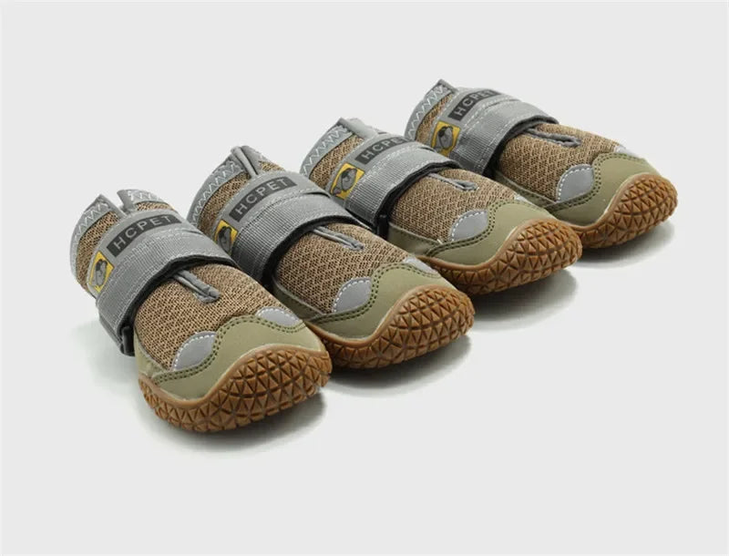 4Pcs/Set Dog Shoes for Large Dogs Breathable Professional Outdoor Dog Shoes Anti-Slip Durable Pet Shoes for Hiking Rubber Sole